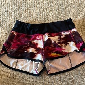 Pink and White patterned lululemon speed up shorts